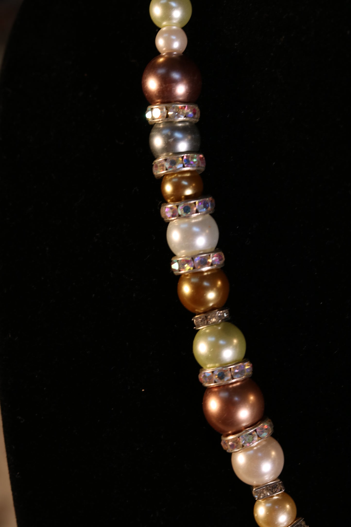 20 Inch Multi-Colored Pearl Necklace