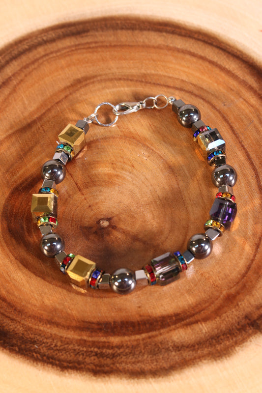 9 Inch Bracelet with Square Iridescent Beads