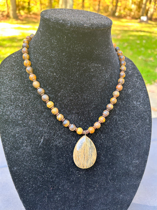 16" Brown and Bronze Necklace with Quartz Pendant